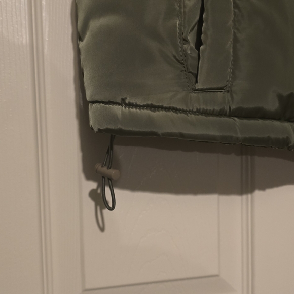 Puffer jacket - Picture 7 of 9